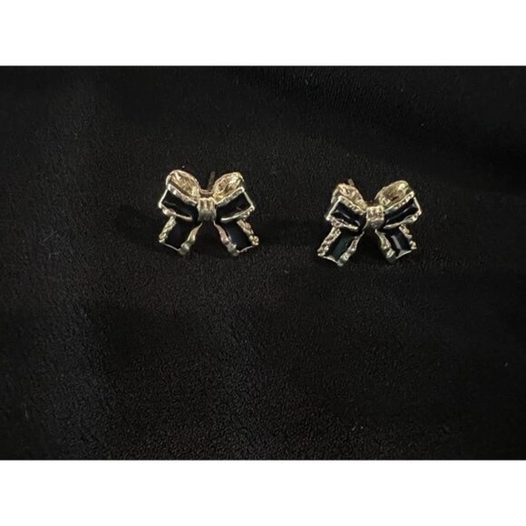 925 Silver Needle Black Bow Delicate Dainty Stud Earrings Bowtie - Picture 4 of 4